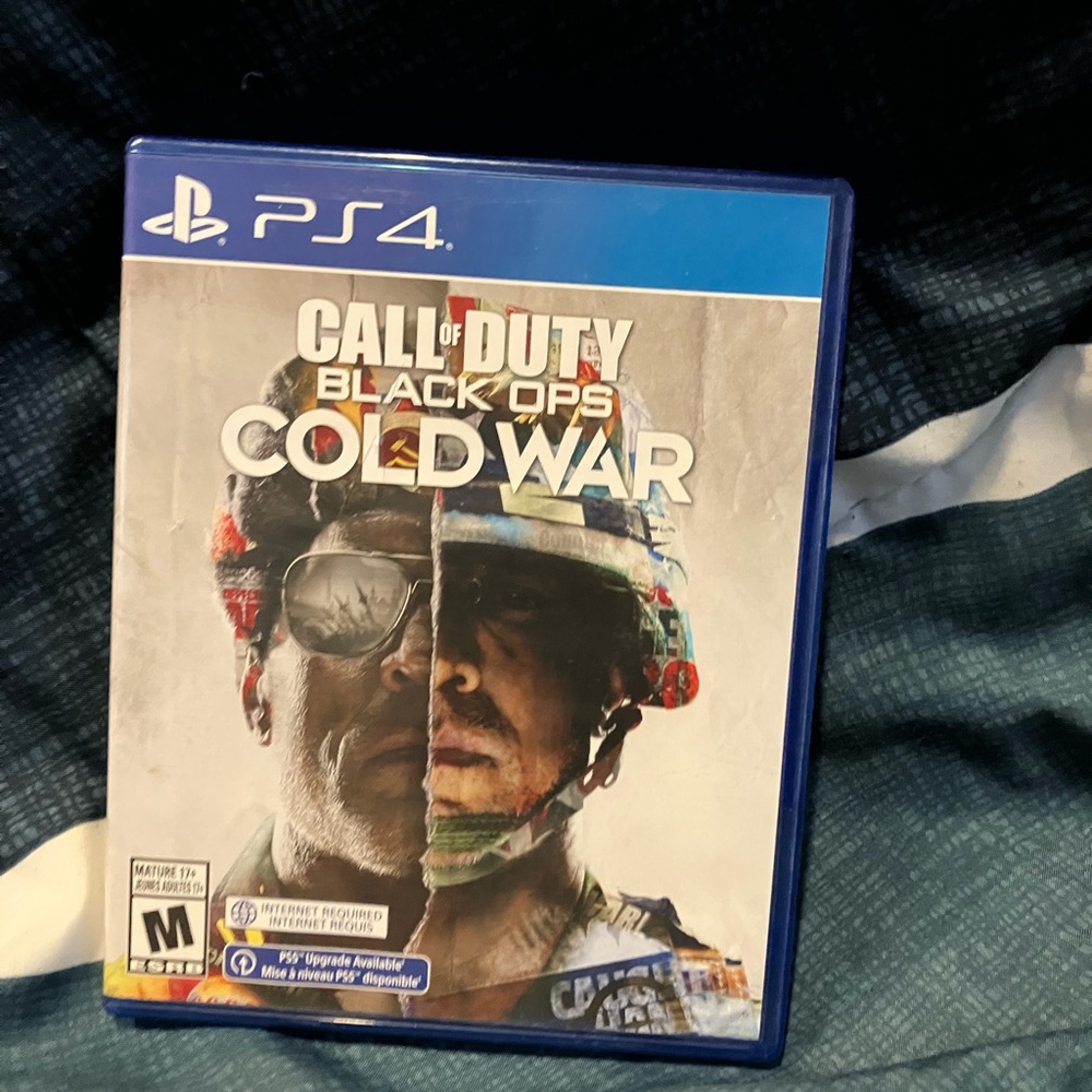Sony PS4 Call of Duty: Black Ops Cold War - Blue Case